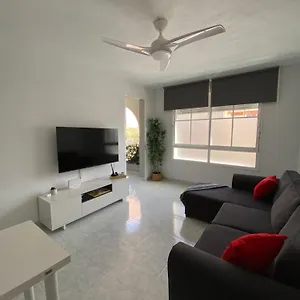 apartamento-moderno-y-familiar-live-santa-cruz-centro.in-canary-islands.com/